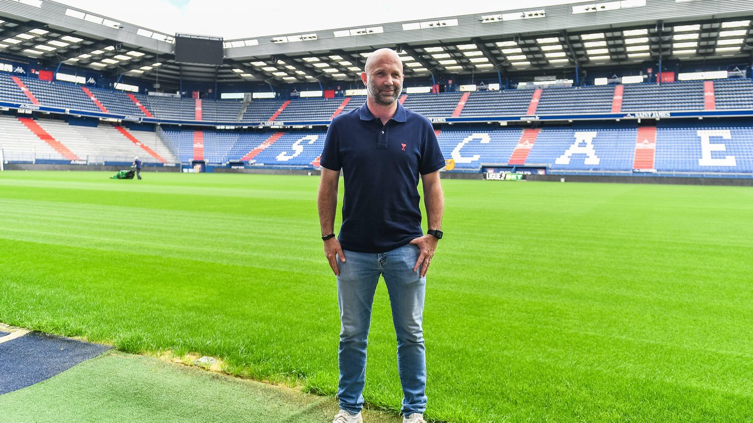 Futbol: Stade Malherbe Caen yeniden yapılanıyor ve sahaya taze bir nefes getiriyor; tarihi Nationale ligine düşmesinin ardından