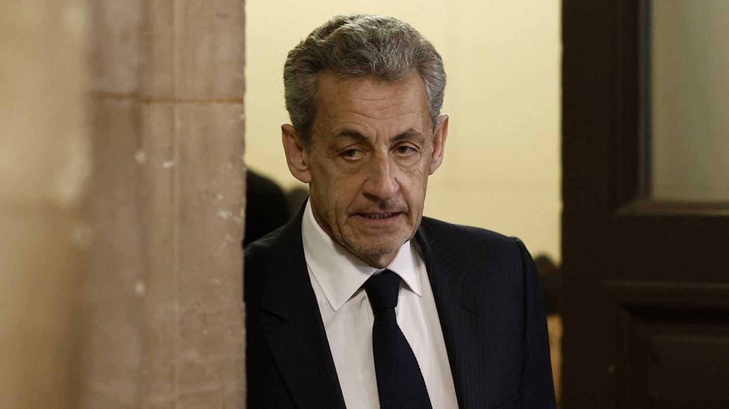 Nicolas Sarkozy'in temyiz davası: Claude Guéant ve Brice Hortefeux'in Trablus gezileri sırasında 'bir hata' yaptıkları iddiası eski cumhurbaşkanı tarafından değerlendiriliyor