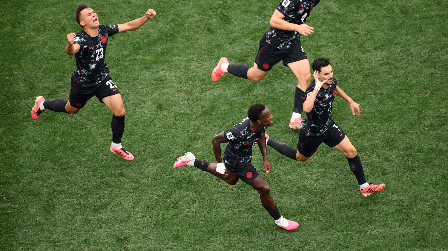 Dünya Kupası 2026: Kanada'nın Güney Afrika'ya karşı kazandığı zaferi yeniden yaşayın — ilk Son 16 turuna kalan takım
