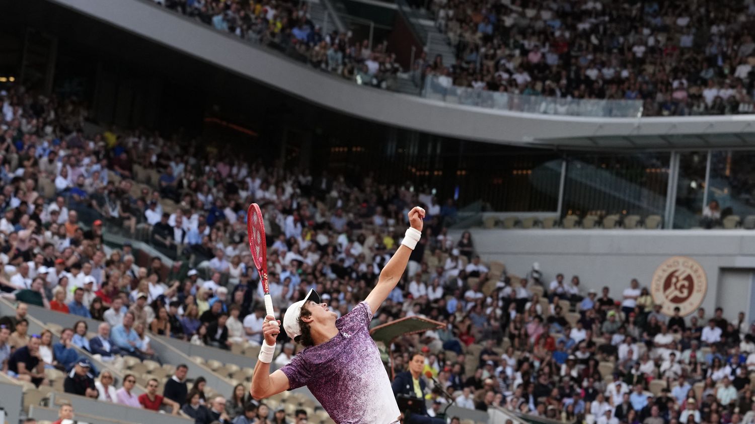 Roland Garros 2026: Joao Fonseca'nın Casper Ruud'a Karşı Son 16 Turundaki Sağlam Zaferini Yeniden Yaşayın